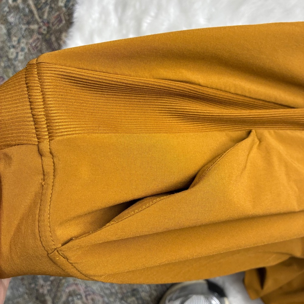 Athleta Brooklyn Ankle Pant 20 Mustard Yellow Ochre Tapered‎ 288086 Womens - Picture 9 of 10